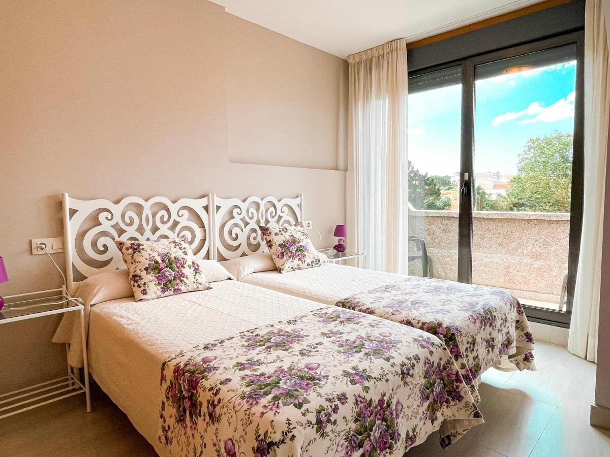 Apartamentos Santa Maria Sanxenxo Exterior foto